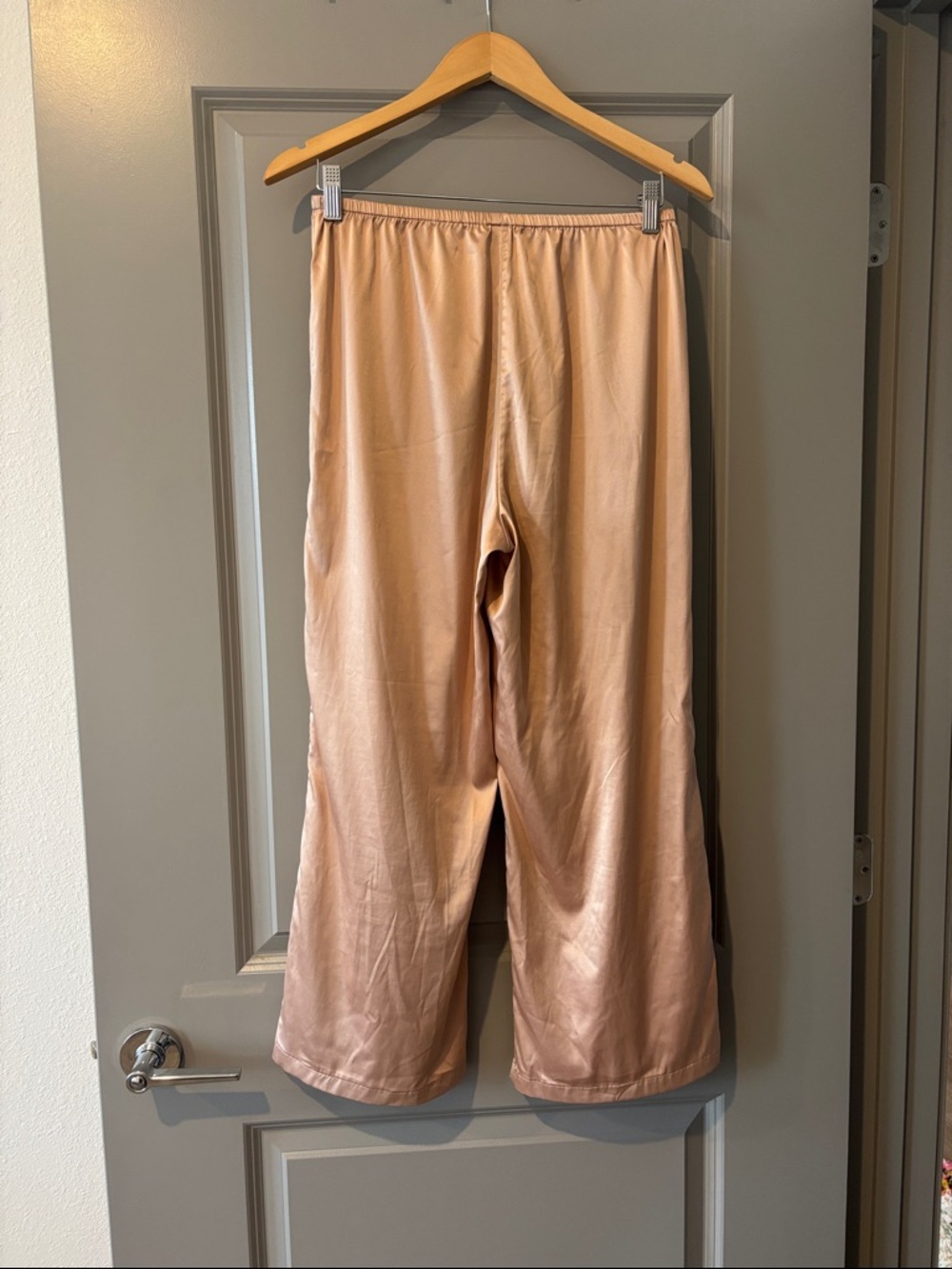 SKIMS Silky Wide Leg Pants